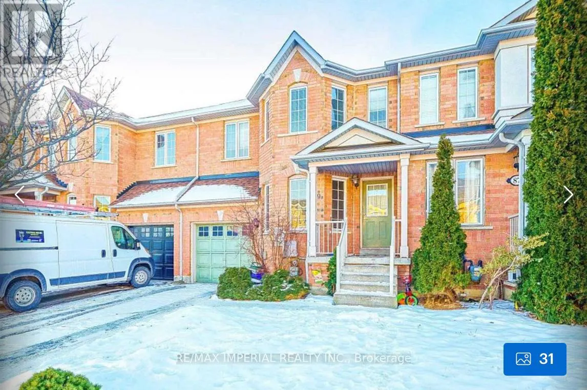 Row / Townhouse for rent: 89 Grasslands Avenue, Richmond Hill, Ontario L4B 4K5