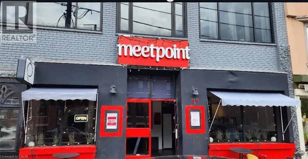 89 Roncesvalles Avenue, Toronto, Ontario M6R 2K6