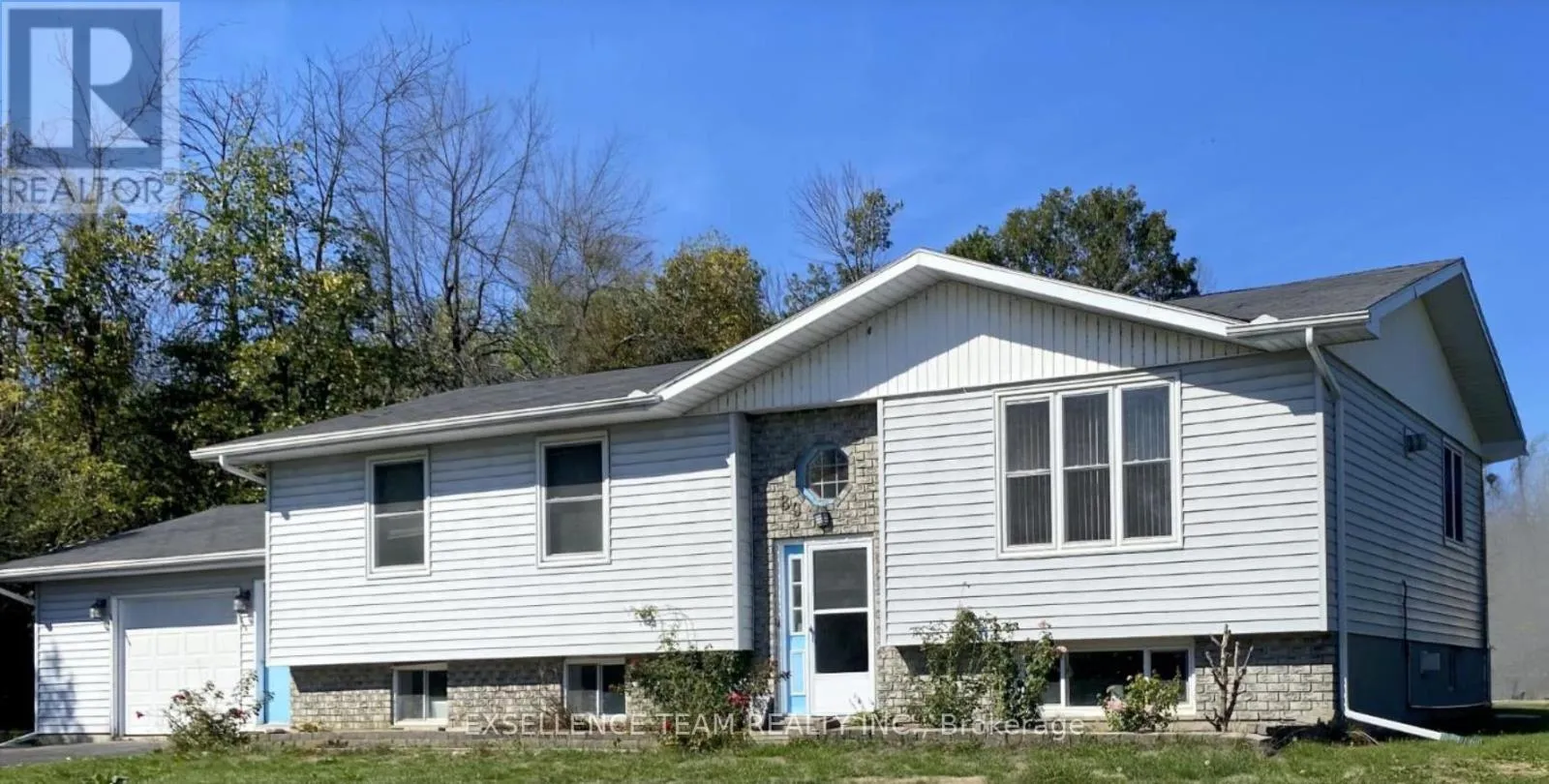 House for rent: 89 St Lawrence Street, South Stormont, Ontario K0C 1M0