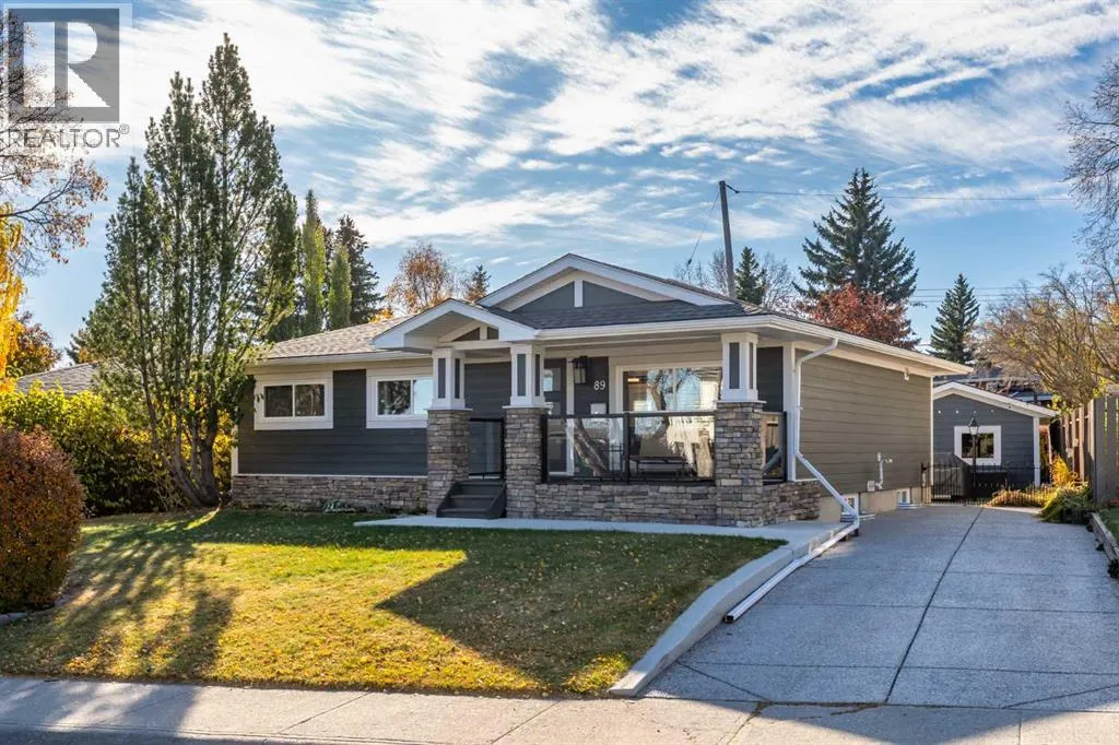 House for rent: 89 Woodlark Drive Sw, Calgary, Alberta T3C 3H6