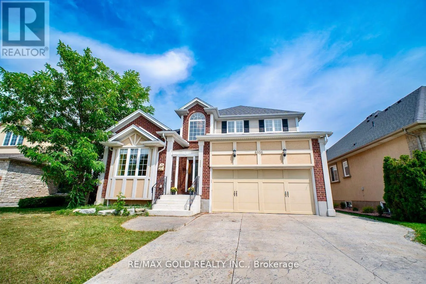 House for rent: 8905 Mcgarry Drive, Niagara Falls, Ontario L2H 3P1