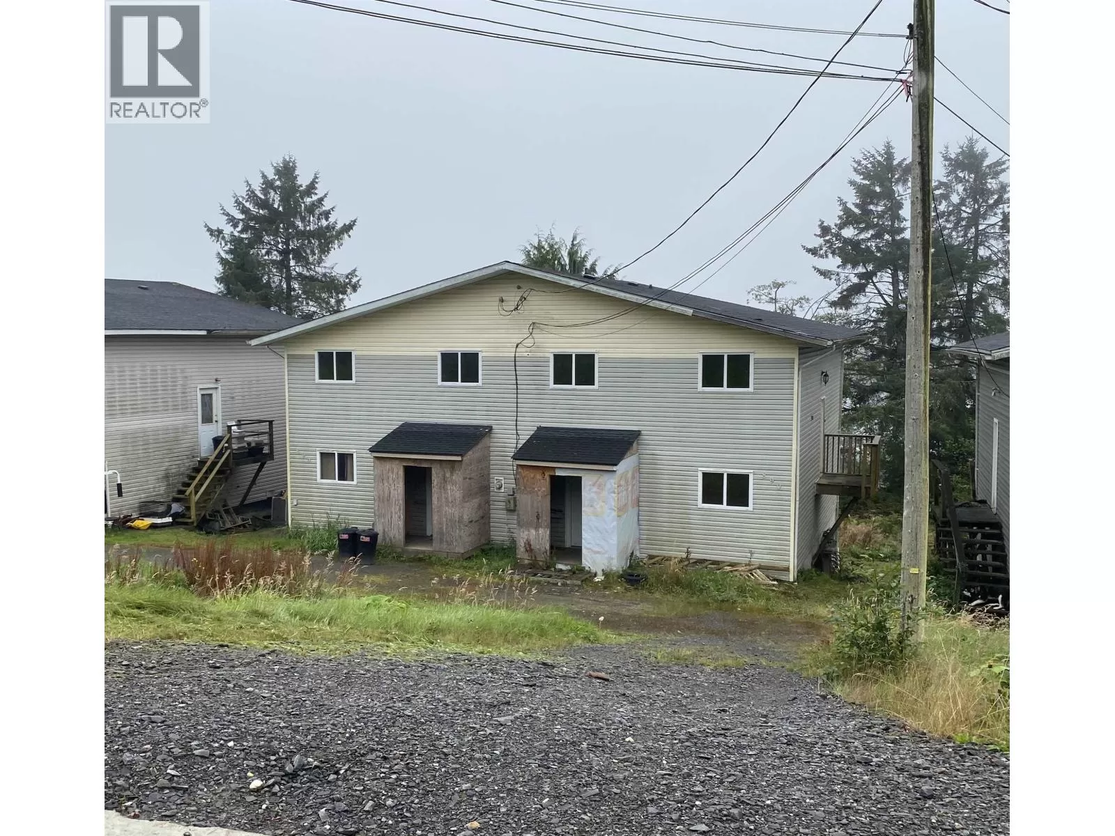 Duplex for rent: 890-894 Oceanview Drive, Port Edward, British Columbia V0V 1G0