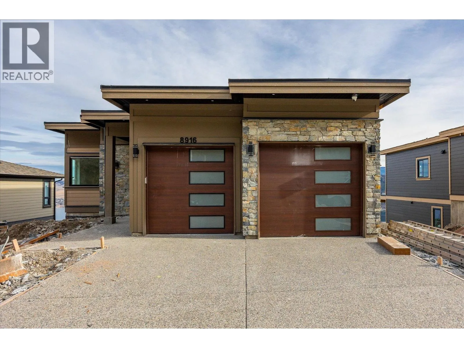 House for rent: 8916 Tavistock Road, Vernon, British Columbia V1H 2L4