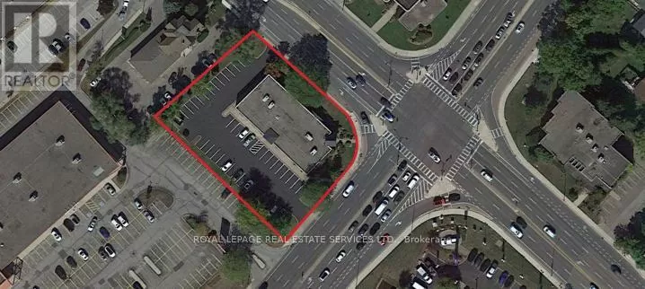 892 Brant Street, Burlington, Ontario L7R 2J5