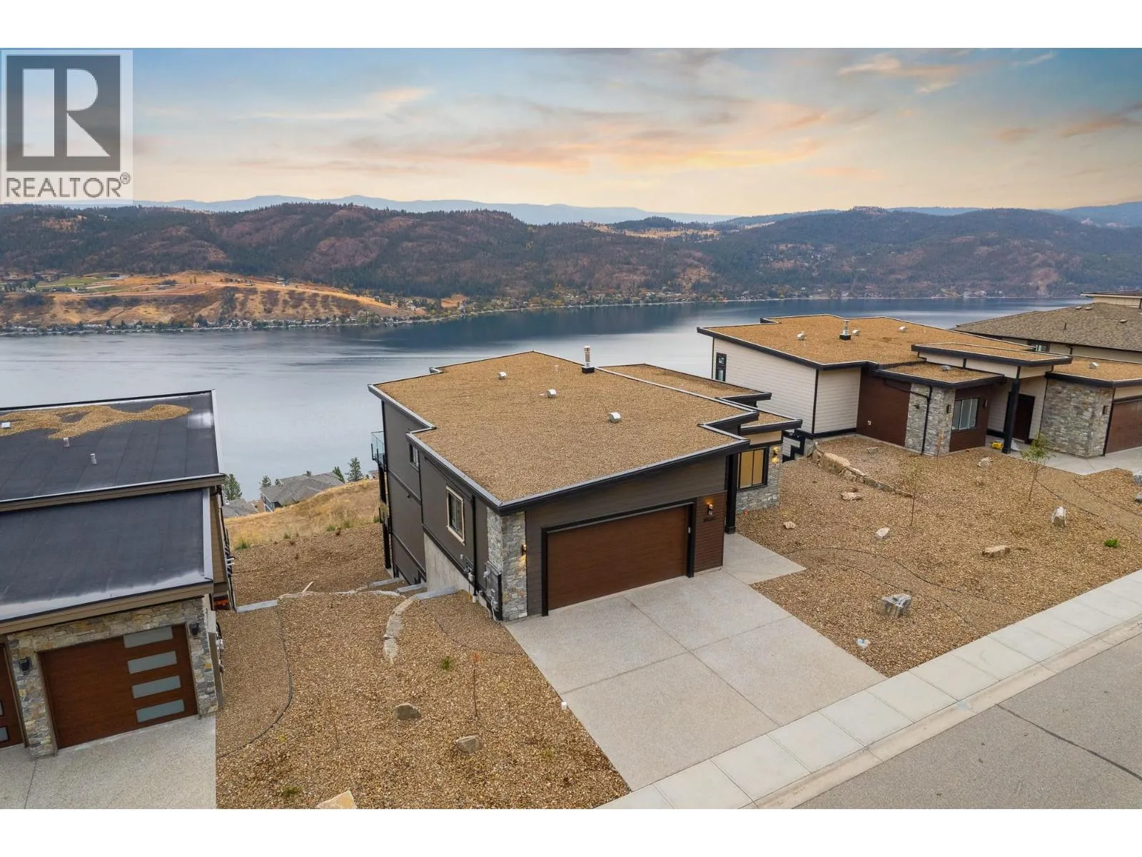 House for rent: 8920 Tavistock Road, Vernon, British Columbia V1H 2L4