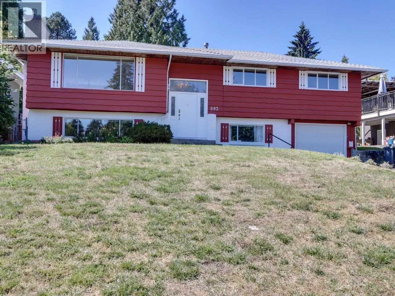 House for rent: 893 Huntingdon Crescent, North Vancouver, British Columbia V7G 1M4