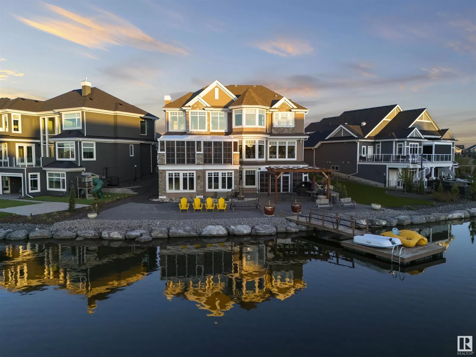 House for rent: 8948 20 Av Sw, Edmonton, Alberta T6X 2C5