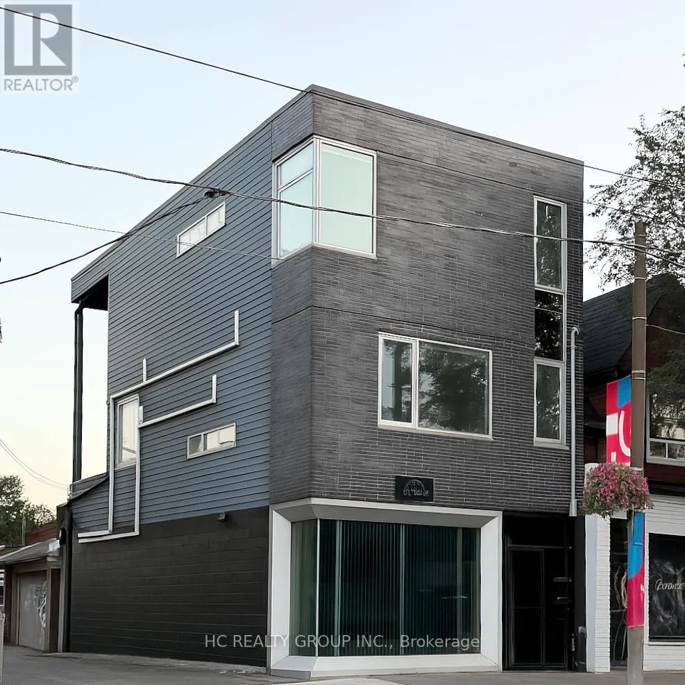 Residential Commercial Mix for rent: 899 Dundas Street W, Toronto, Ontario M6J 1V9