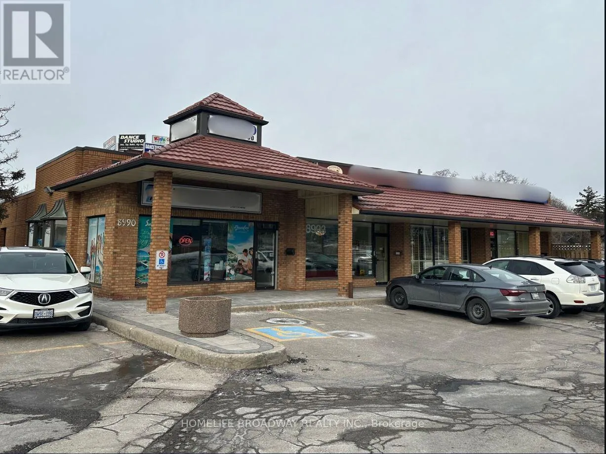 8990 Yonge Street, Richmond Hill, Ontario L4C 6Z8