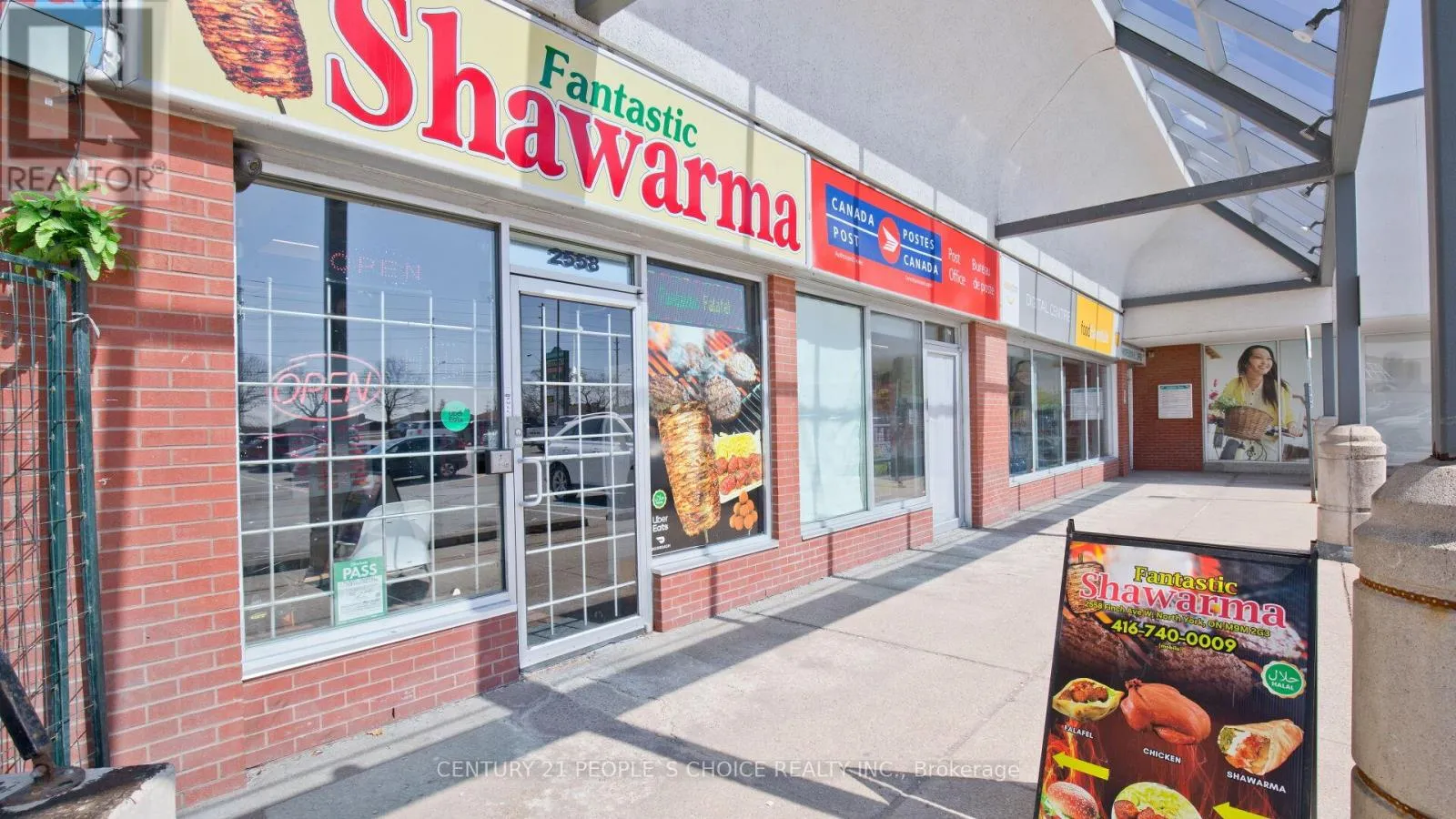 8a - 2558 Finch Avenue W, Toronto, Ontario M9M 2G3