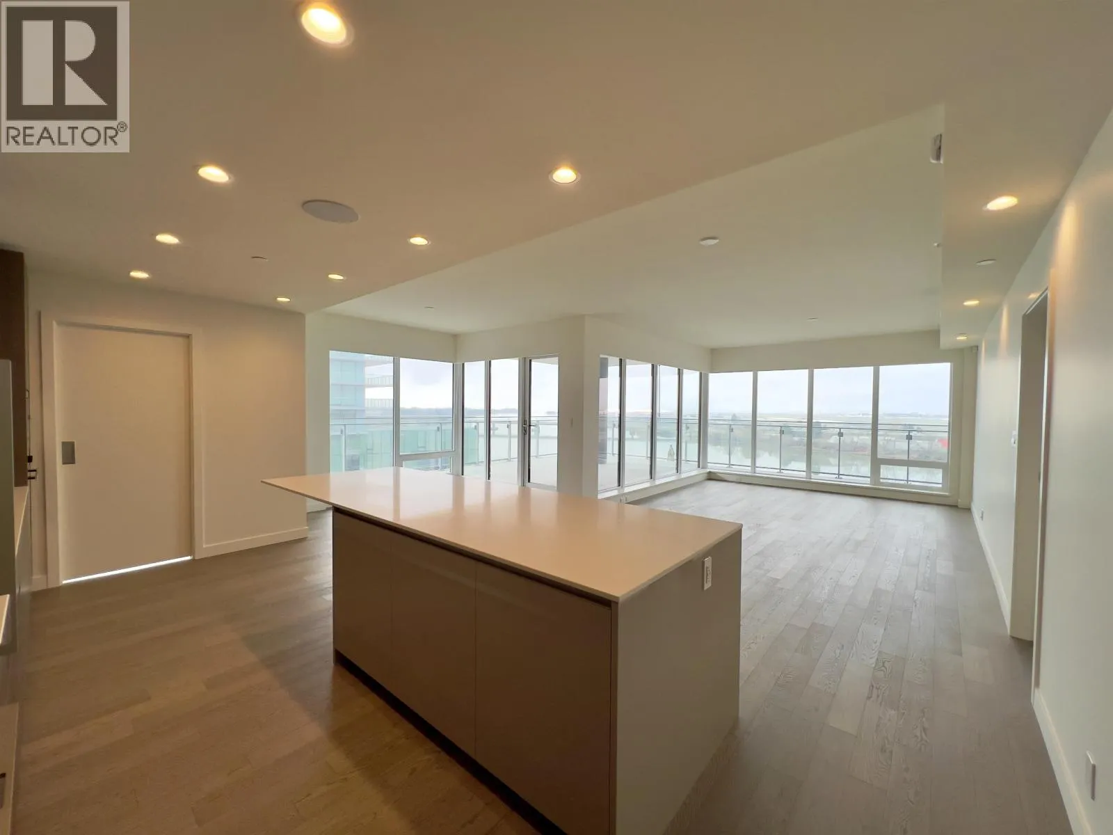 Apartment for rent: 8xx 6811 Pearson Way, Richmond, British Columbia V7C 0E7