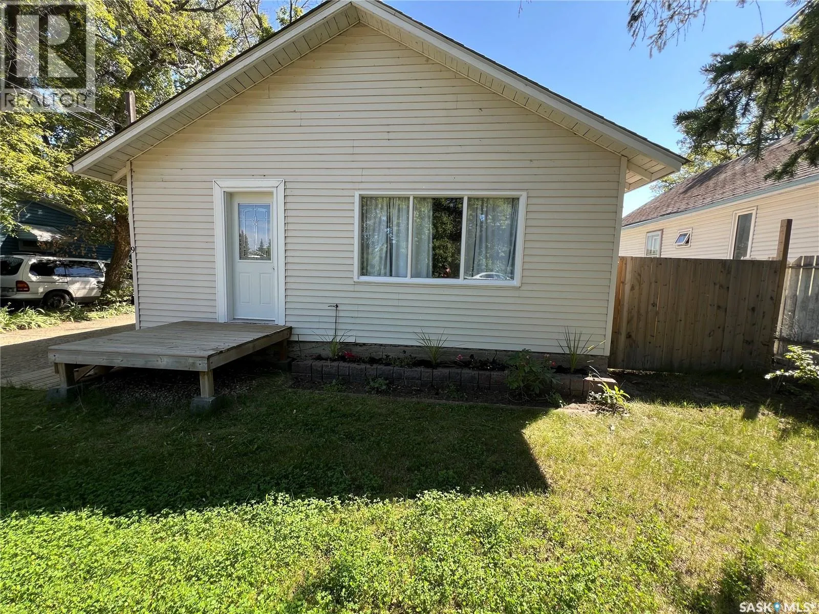 House for rent: 9 11th Avenue Se, Swift Current, Saskatchewan S9H 3R4