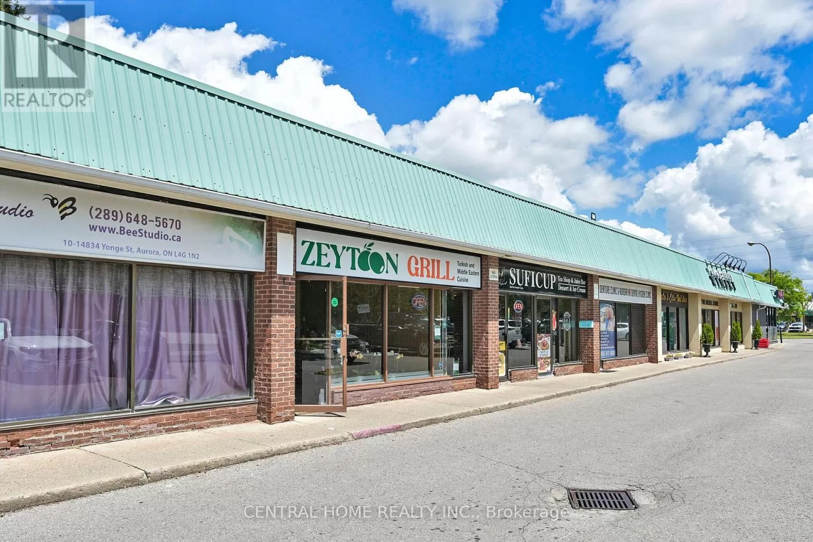 9 - 14834 Yonge Street, Aurora, Ontario L4G 1N2