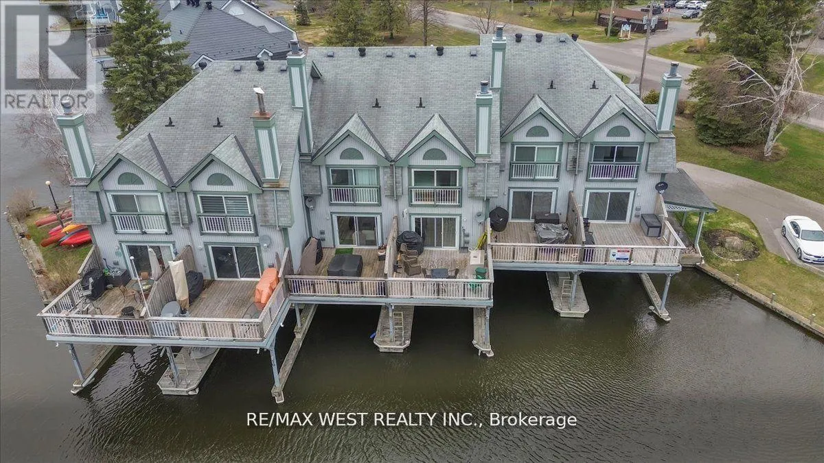 Row / Townhouse for rent: 9 - 24 Laguna Parkway, Ramara, Ontario L0K 1B0