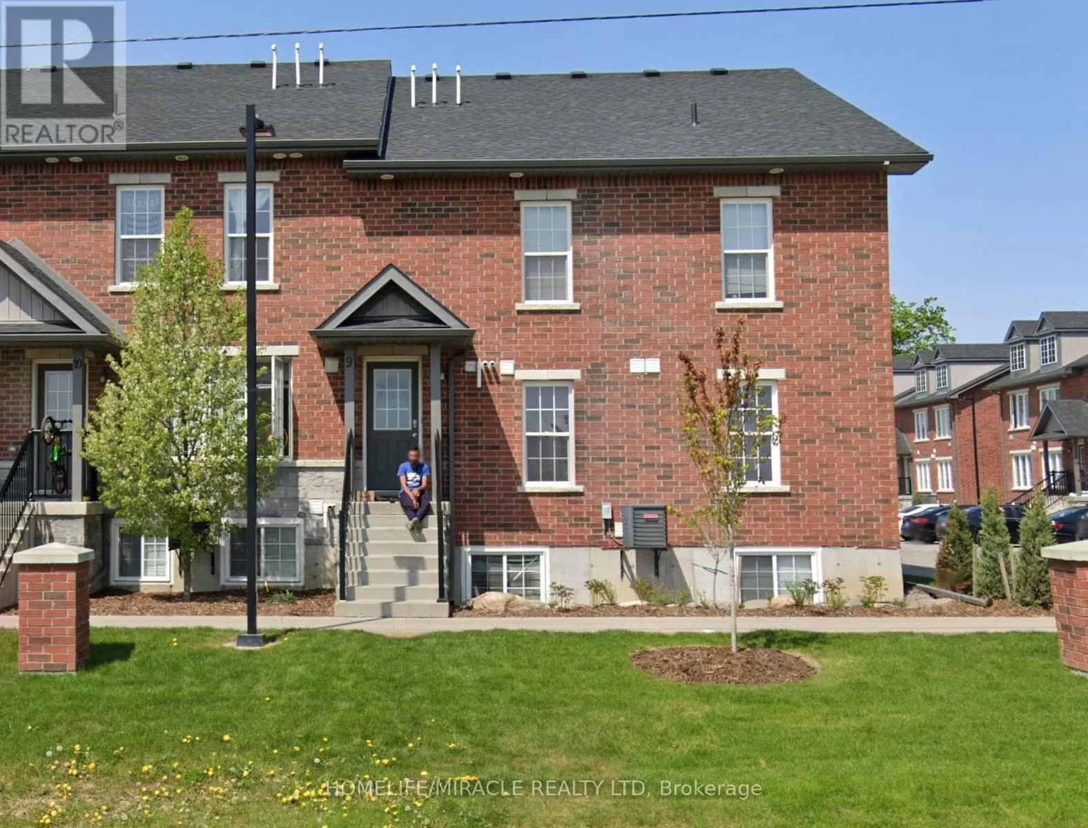 Row / Townhouse for rent: 9 - 252 Penetanguishene Road, Barrie, Ontario L4M 7C2