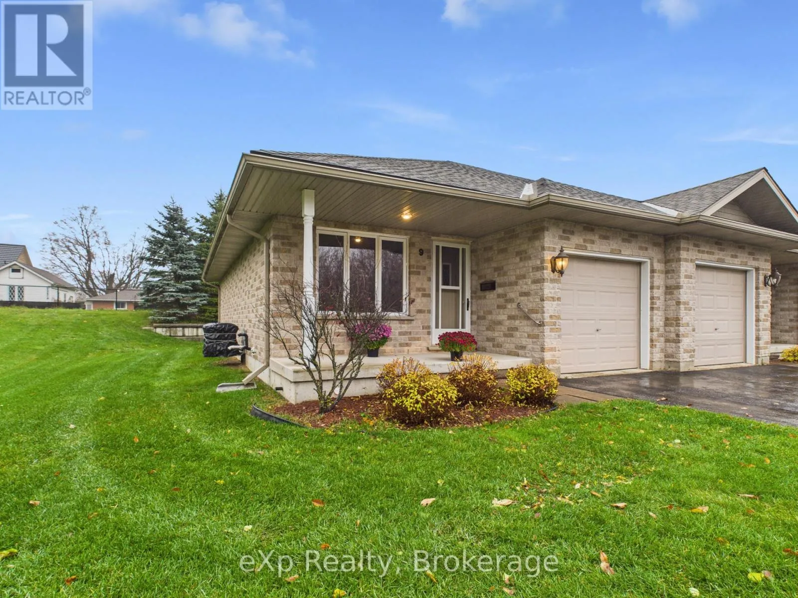 Row / Townhouse for rent: 9 - 302 Park Street W, West Grey, Ontario N0G 1R0