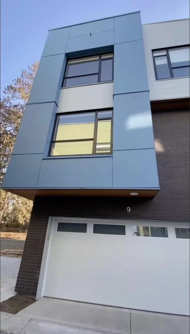 Row / Townhouse for rent: 9 5858 132 Street, Surrey, British Columbia V3X 1N1