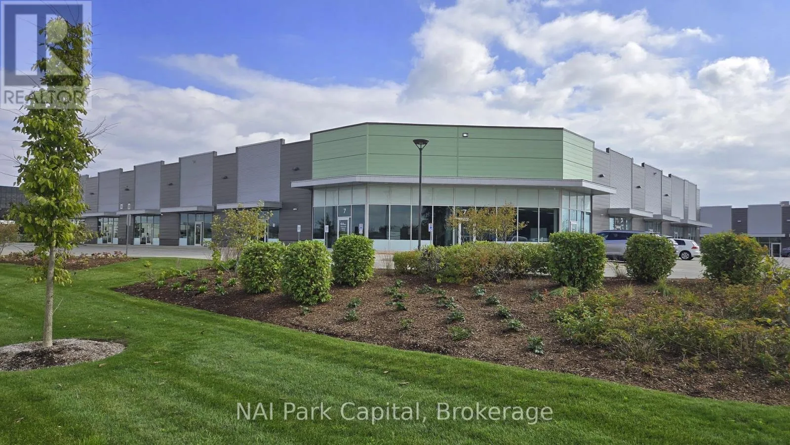 Multi-Tenant Industrial for rent: 9 - 590 Hanlon Creek Boulevard, Guelph, Ontario N1C 0A1