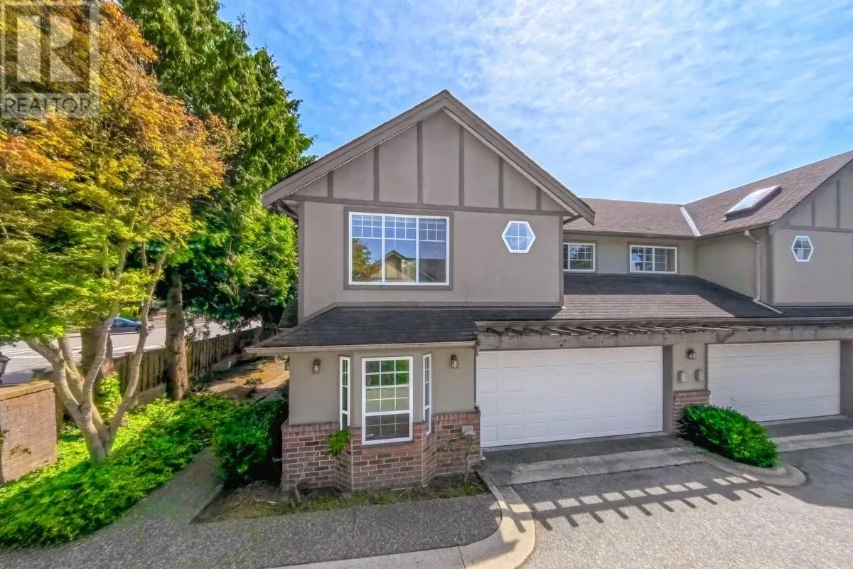 Row / Townhouse for rent: 9 9591 No. 3 Road, Richmond, British Columbia V7A 1W2