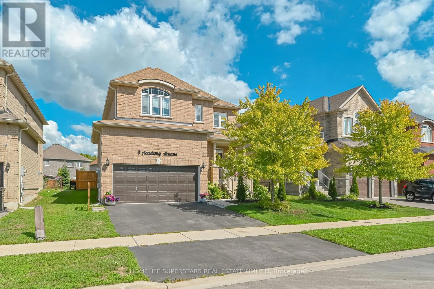 House for rent: 9 Academy Avenue, Wasaga Beach, Ontario L9Z 1J4