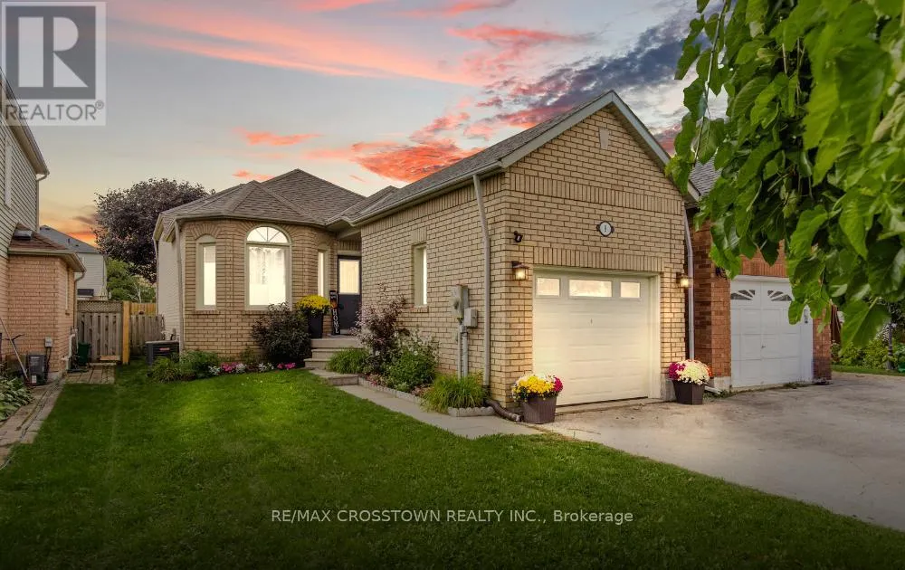 House for rent: 9 Aikens Crescent, Barrie, Ontario L4N 8M6