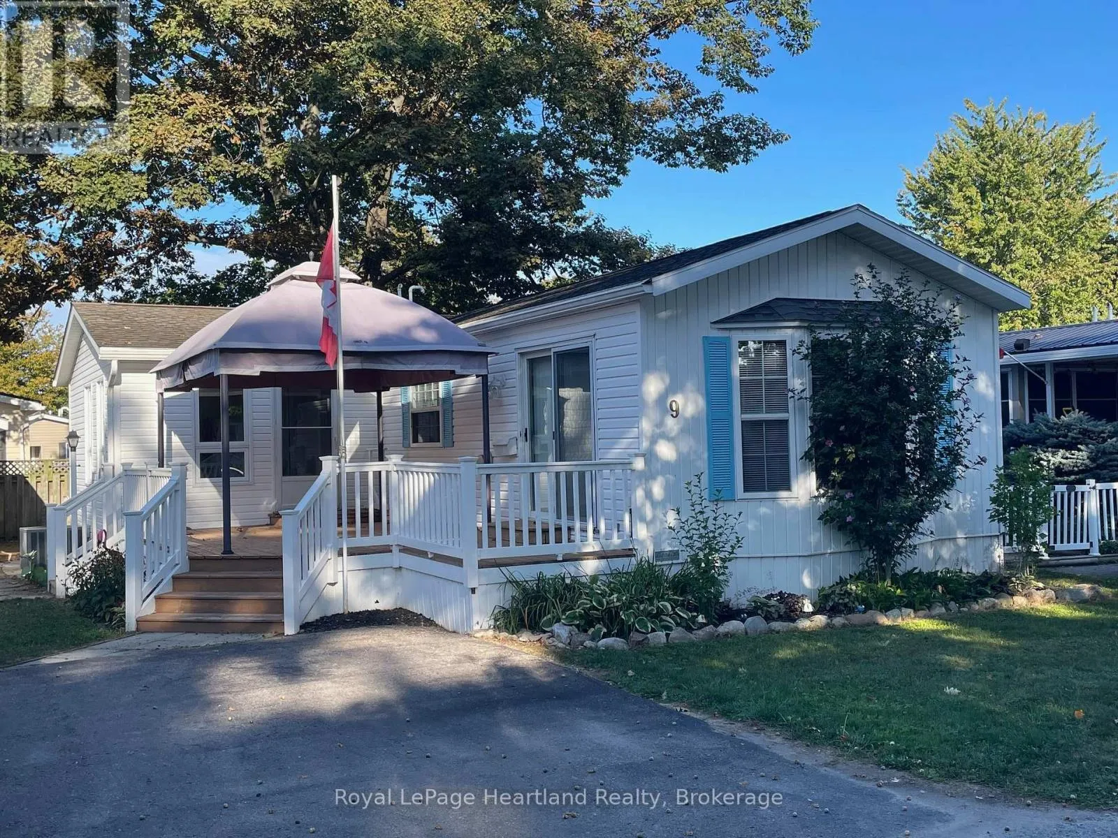 Mobile Home for rent: 9 Algonquin Lane, Ashfield-Colborne-Wawanosh, Ontario N7A 3Y2