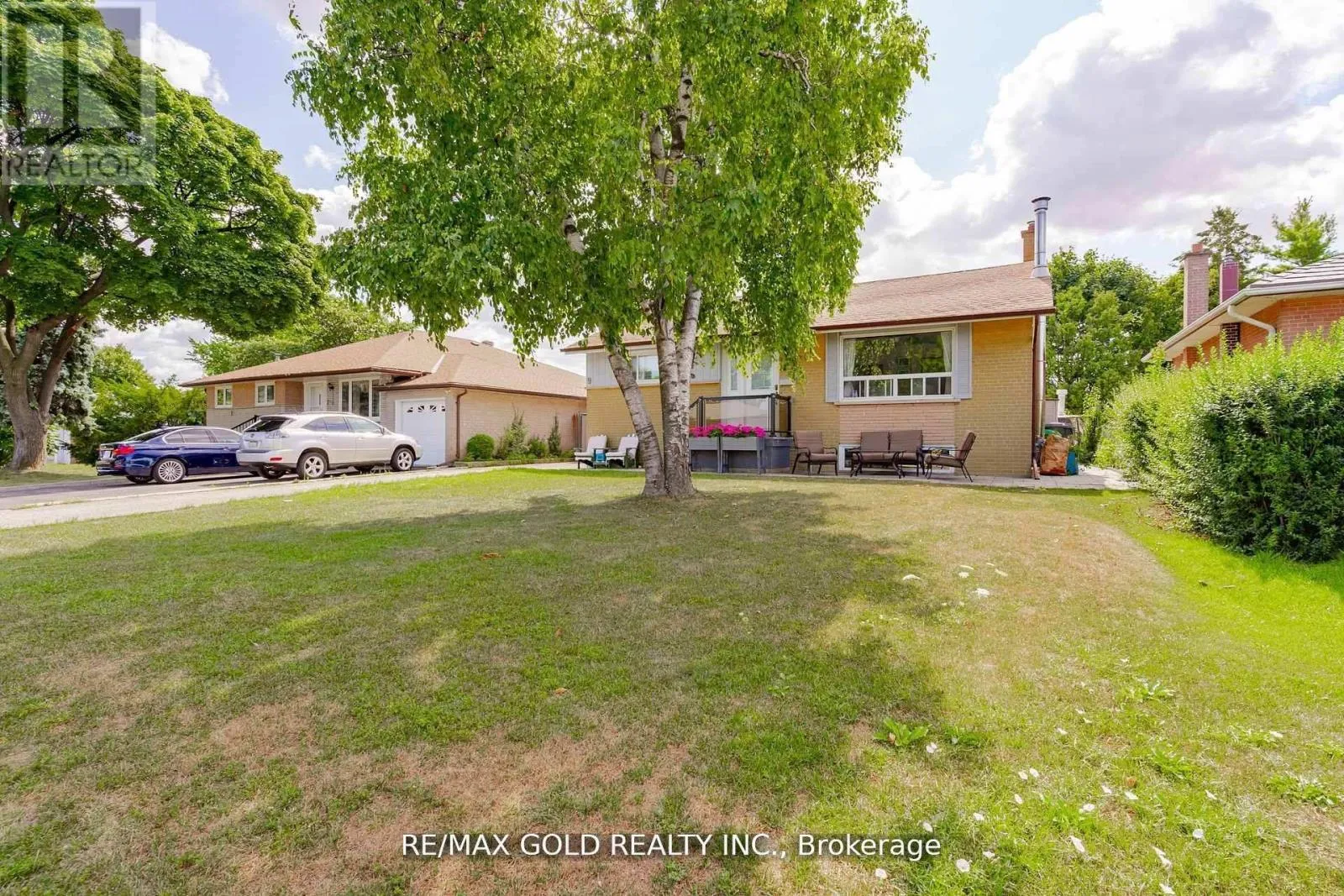 House for rent: 9 Ashwood Crescent, Brampton, Ontario L6T 1M1