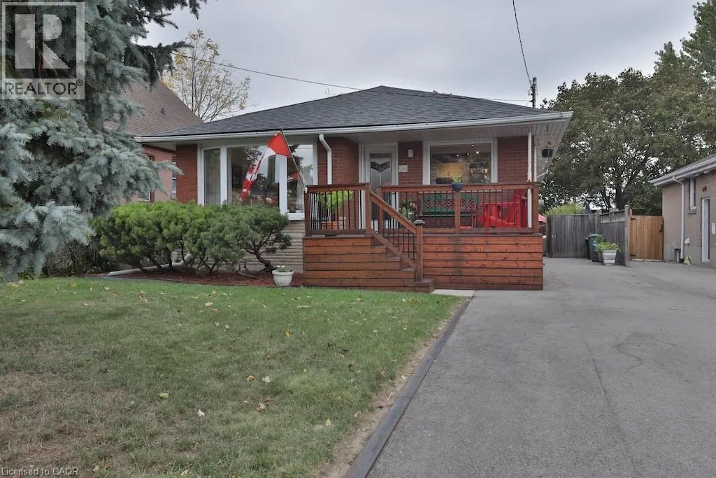 House for rent: 9 Cheryl Avenue, Hamilton, Ontario L8V 1Y1