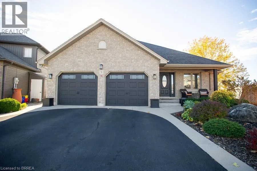 House for rent: 9 Davey Court, Jarvis, Ontario N0A 1J0