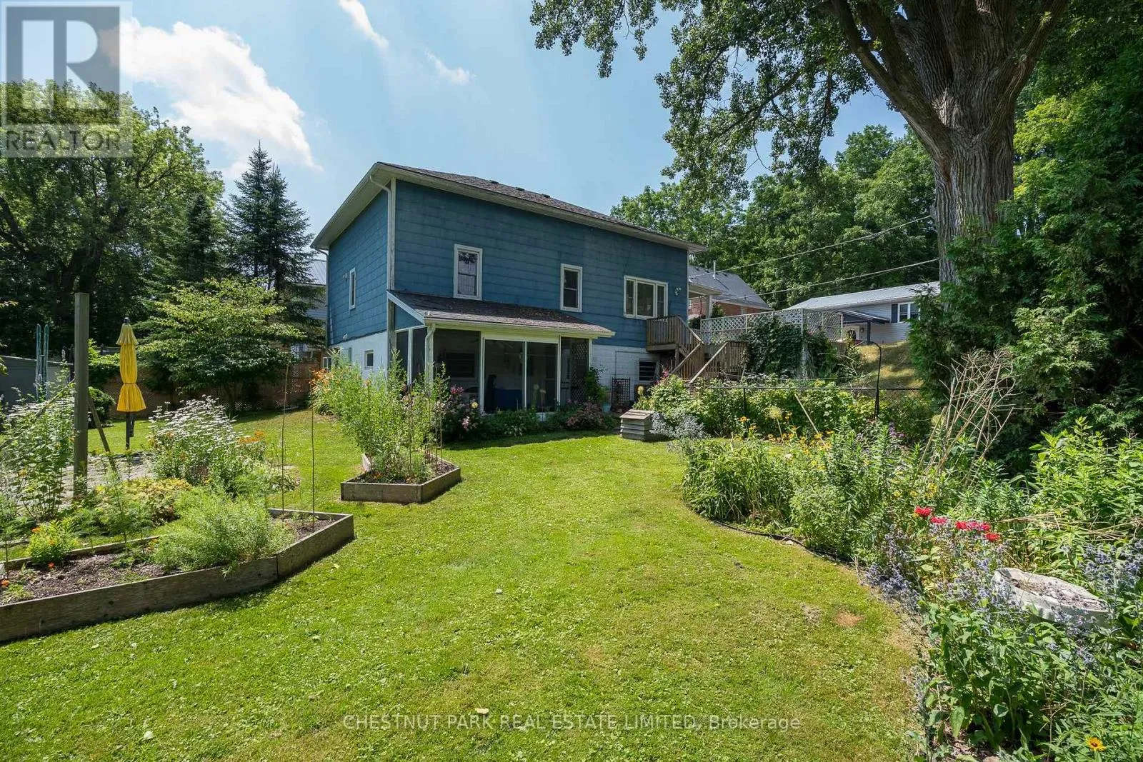 Duplex for rent: 9 East Mary Street, Prince Edward County, Ontario K0K 2T0