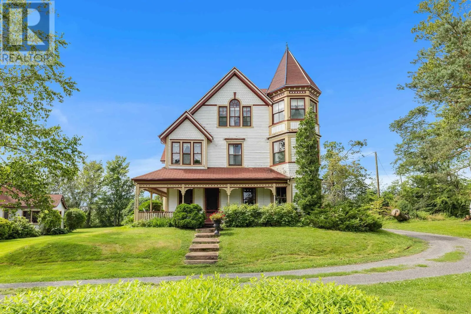 9 East Royalty Road, Georgetown, Prince Edward Island C0A 1L0