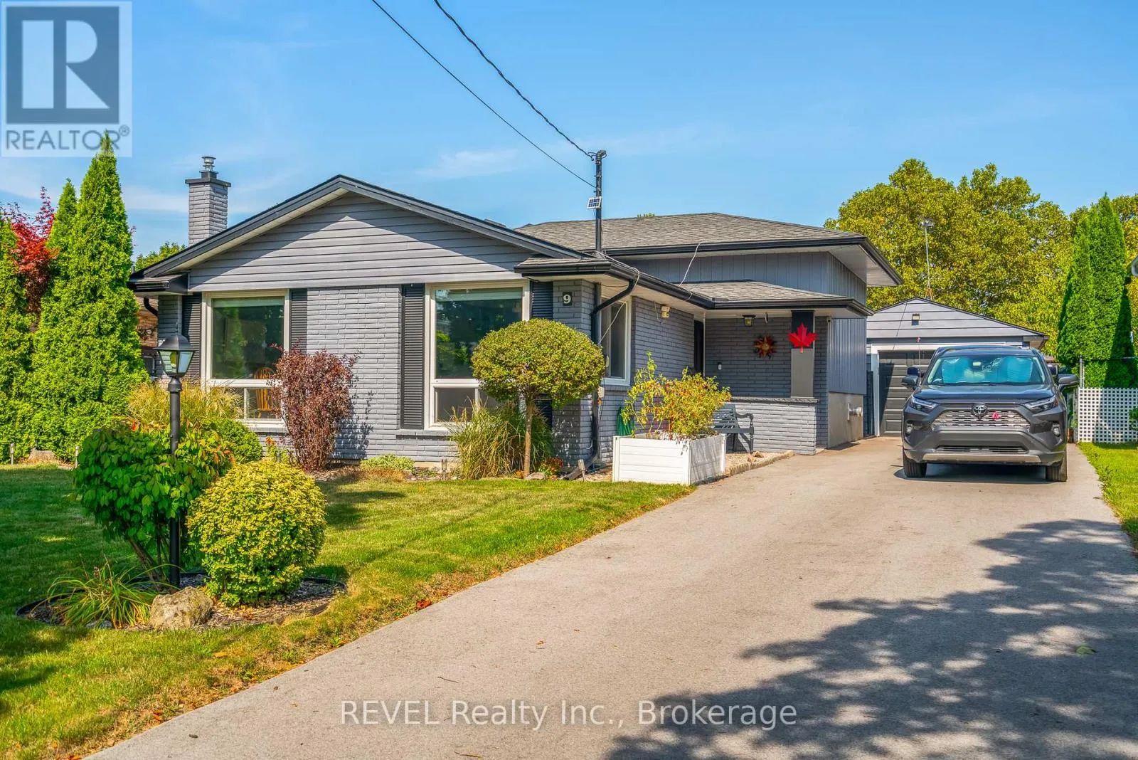 House for rent: 9 Fitzroy Lane, St. Catharines, Ontario L2M 6N6