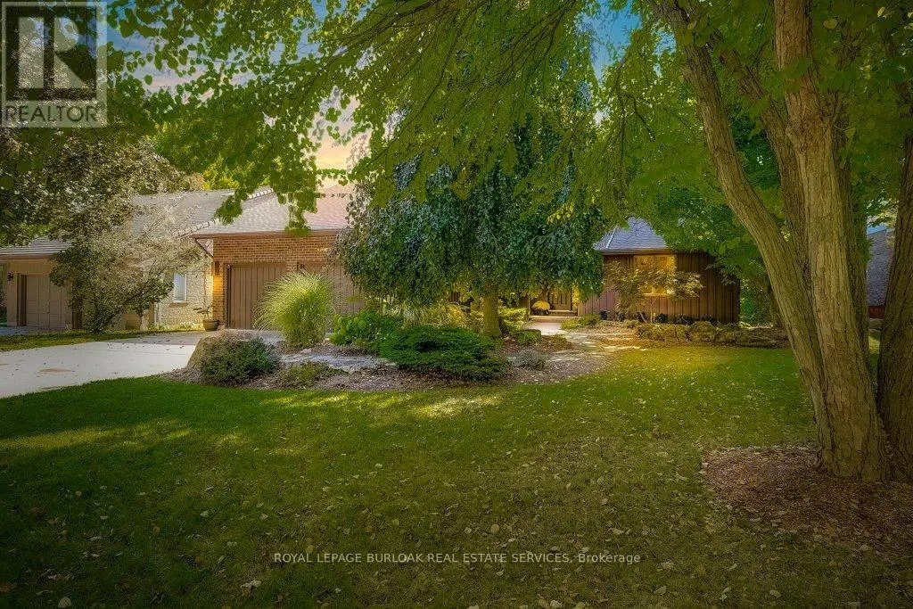 House for rent: 9 Foresthill Crescent, Pelham, Ontario L0S 1E1