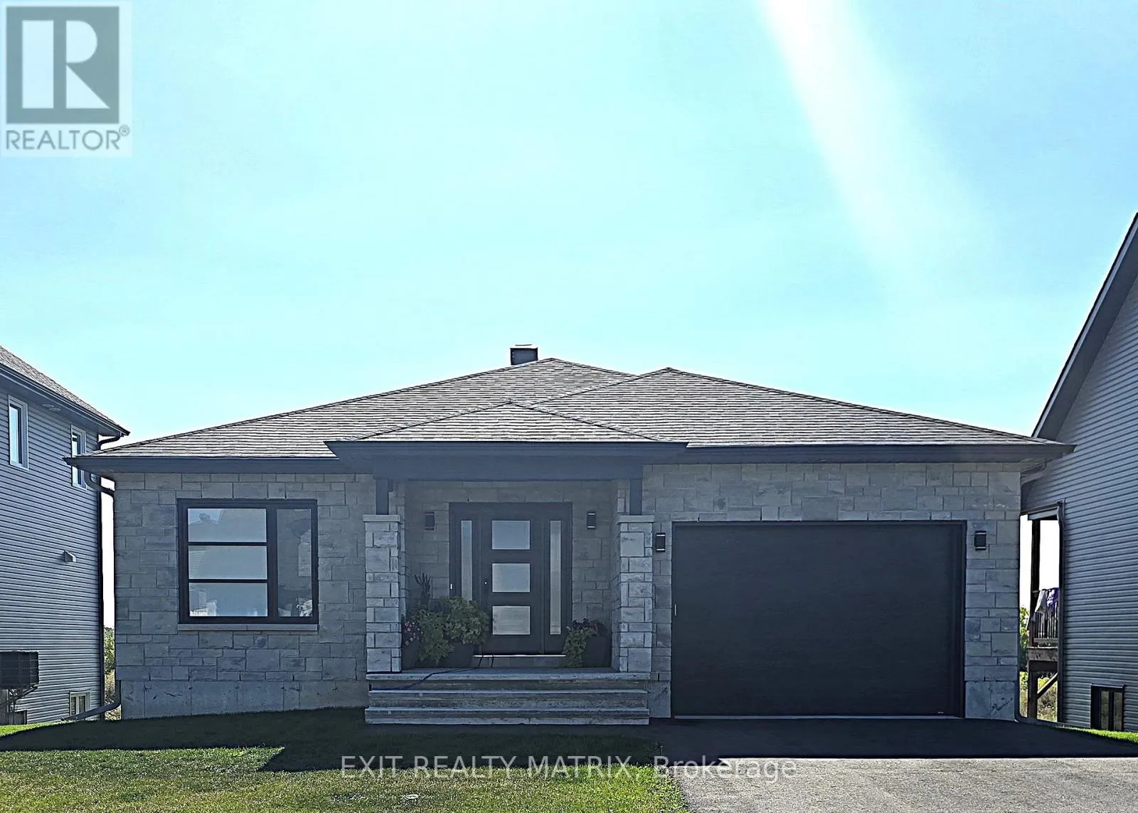 House for rent: 9 Glenco Road, South Stormont, Ontario K0C 2A0