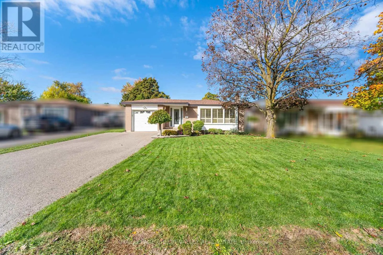 House for rent: 9 Glenora Crescent, Brampton, Ontario L6S 1E1