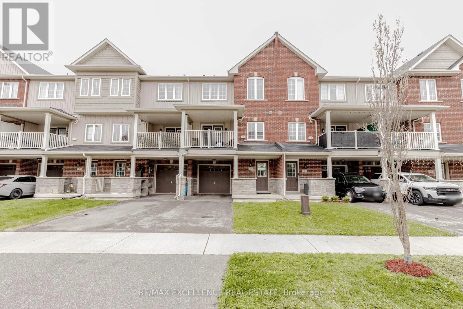 Row / Townhouse for rent: 9 Hiscott Drive, Hamilton, Ontario L8B 0A2