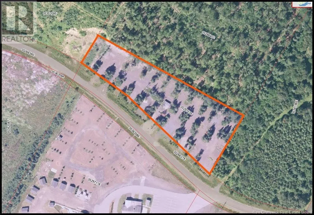 9 Industrielle Street, RiviAre-Verte, New Brunswick E7C 3G5