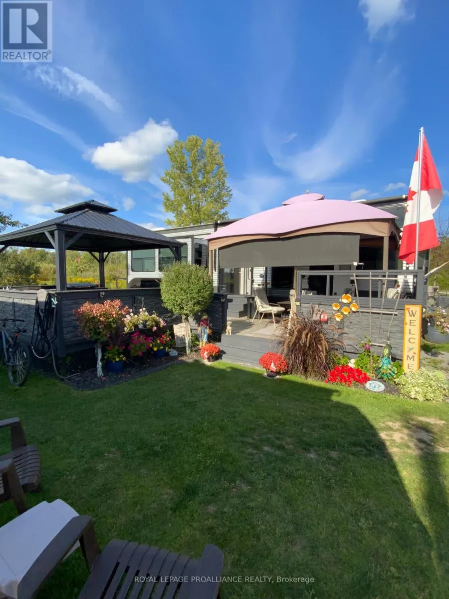 Mobile Home for rent: 9 Island Park, Stirling-Rawdon, Ontario K0K 2C0