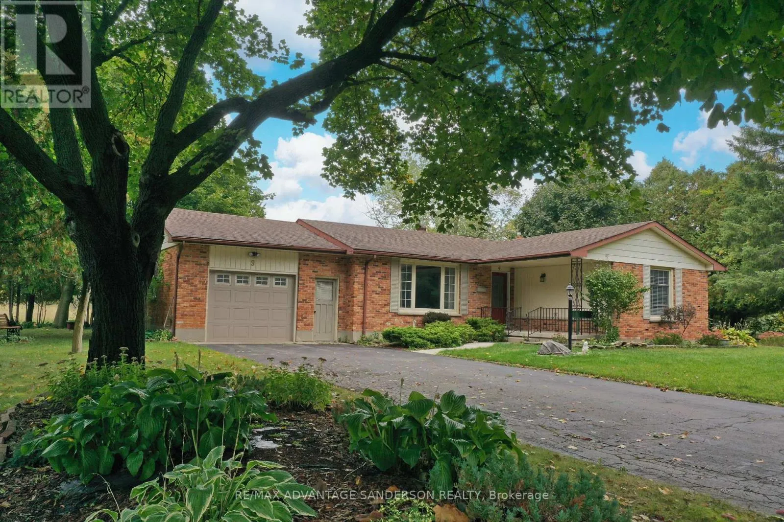 House for rent: 9 James Street, Middlesex Centre, Ontario N0M 2A0