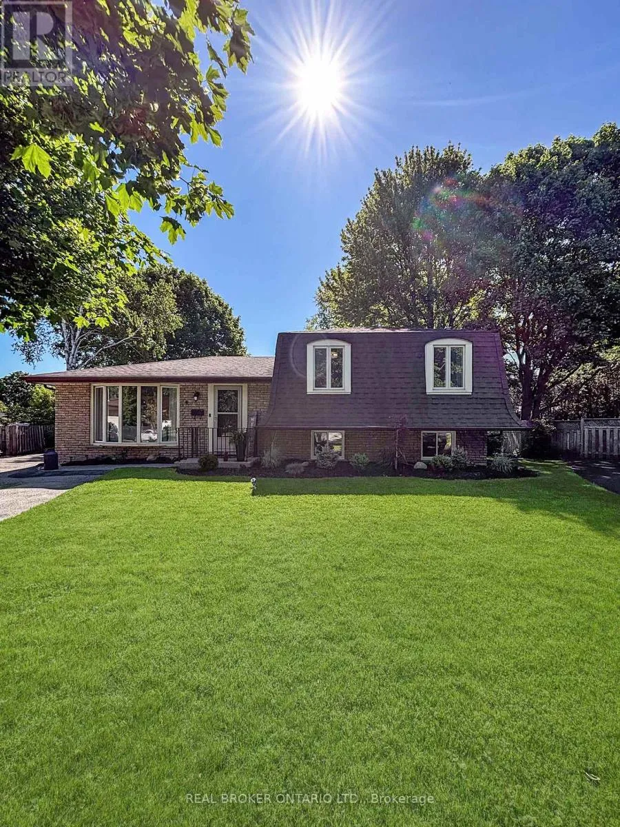 House for rent: 9 Normandy Circle, Norfolk, Ontario N3Y 4J6