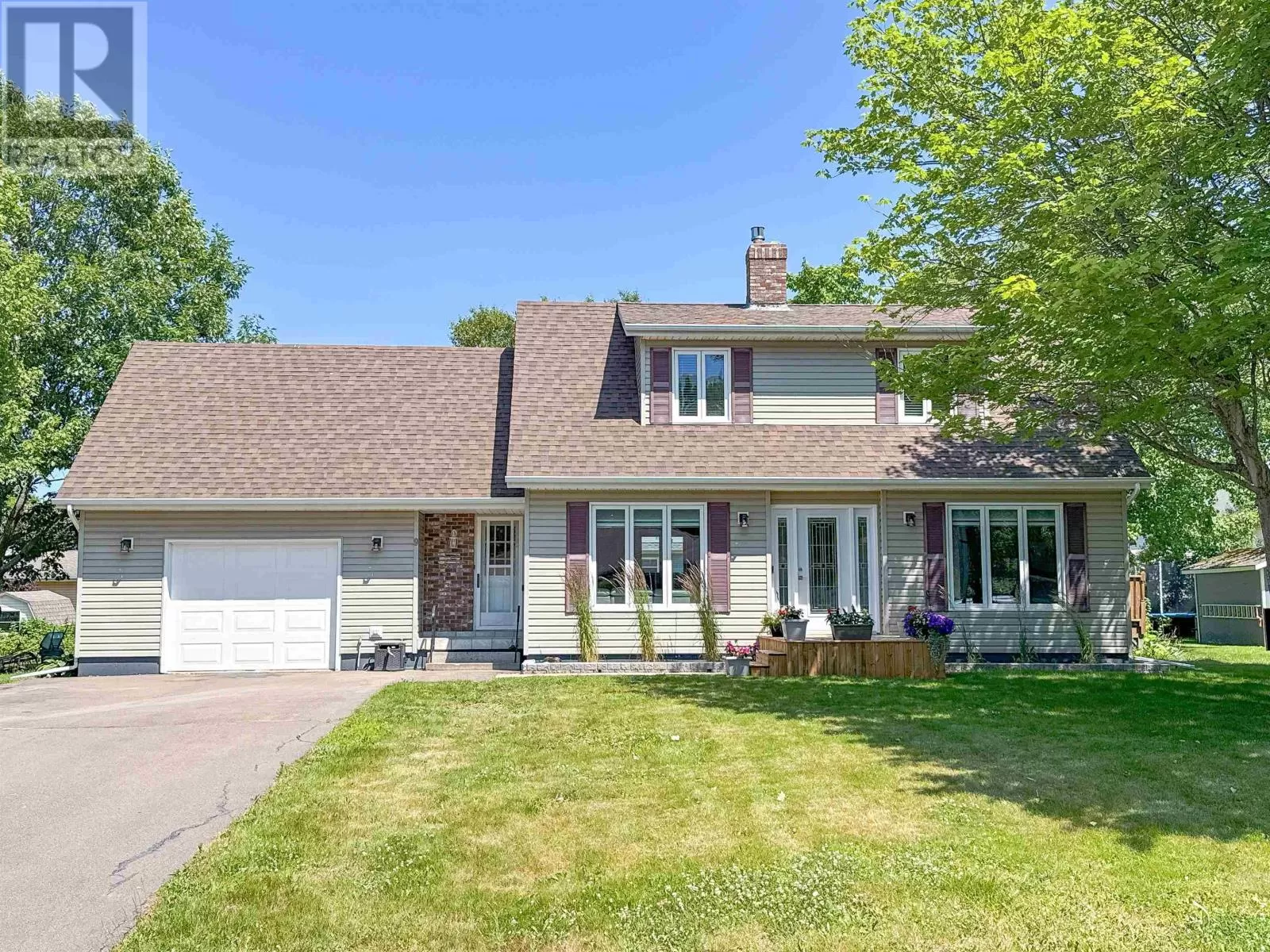 House for rent: 9 Nottingham Avenue, Charlottetown, Prince Edward Island C1A 8T4