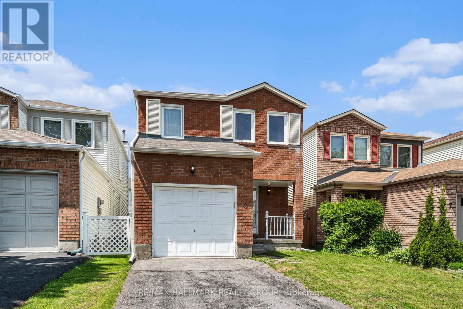 House for rent: 9 Raj Terrace, Ottawa, Ontario K1G 4T4