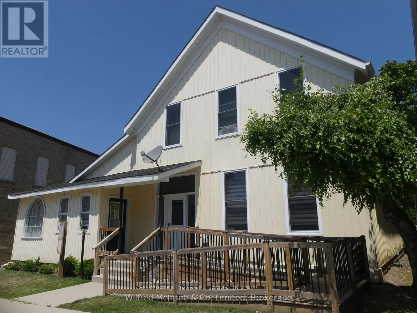 Offices for rent: 9 Rattenbury Street, Central Huron, Ontario N0M 1L0