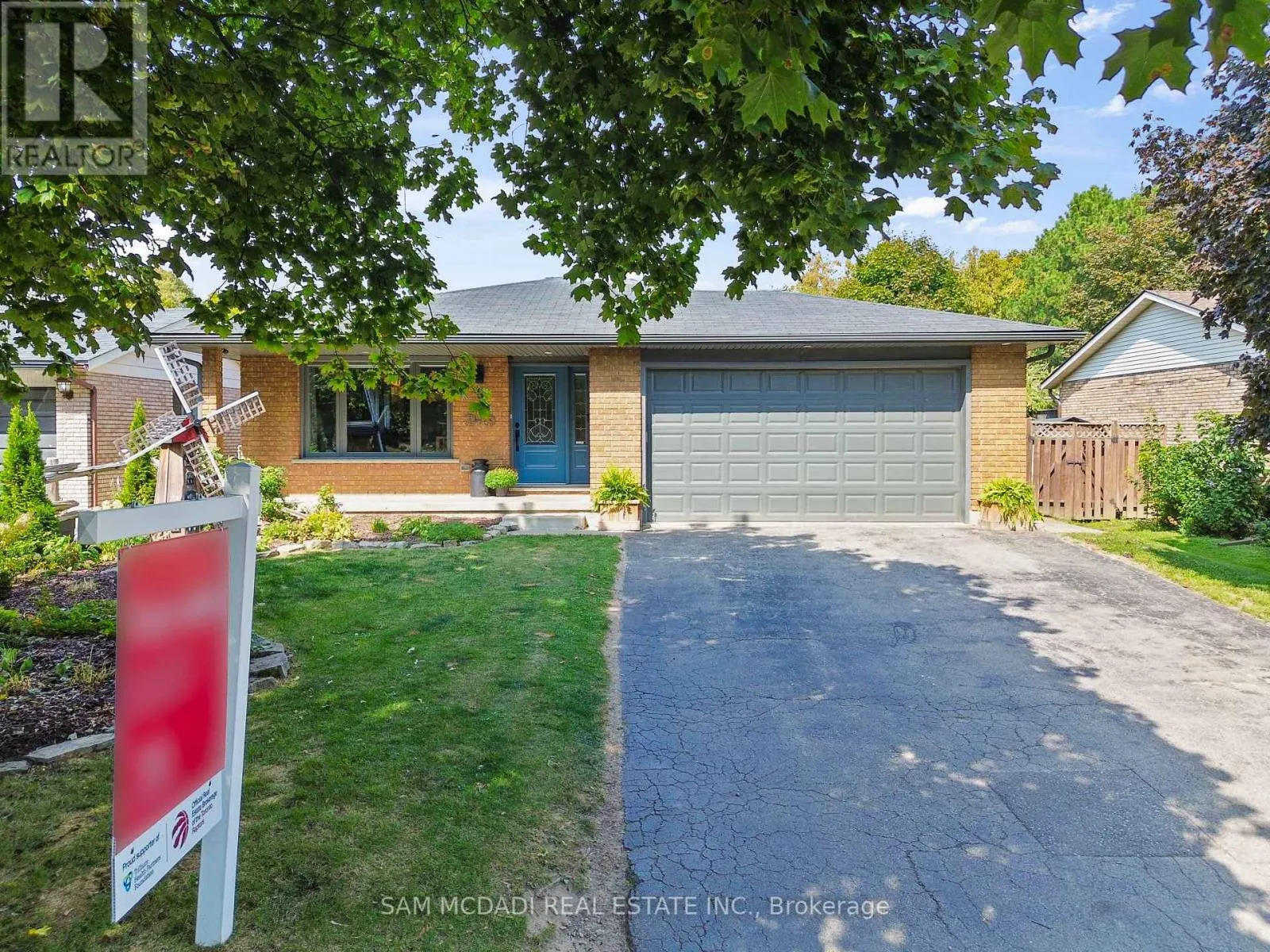 House for rent: 9 Rosewood Court, Brantford, Ontario N3R 7C9