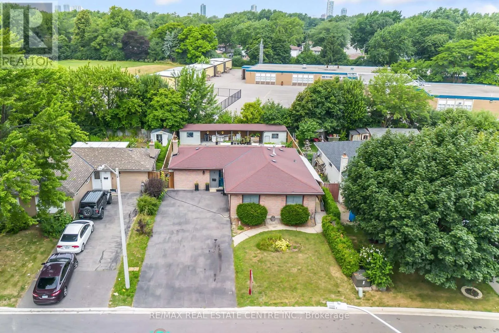 House for rent: 9 Watson Crescent, Brampton, Ontario L6W 1E5