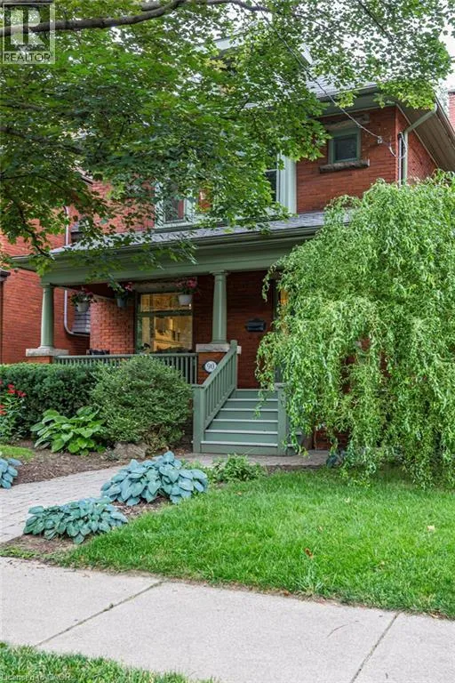 House for rent: 90 Blake Street, Hamilton, Ontario L8M 2S6