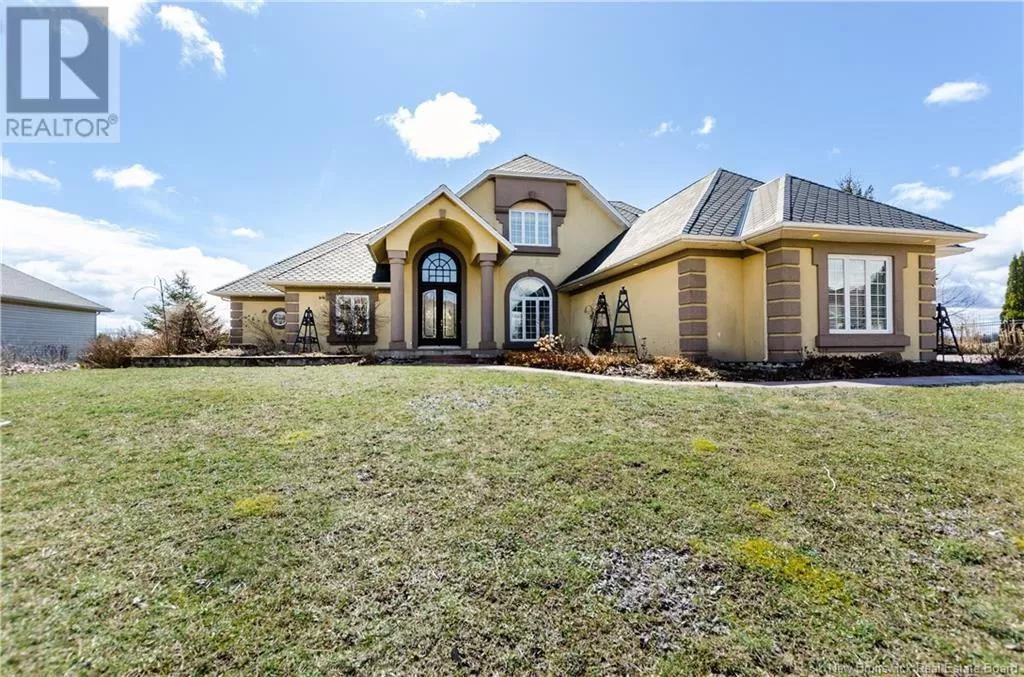 House for rent: 90 Congressional Crescent, Moncton, New Brunswick E1H 3L3