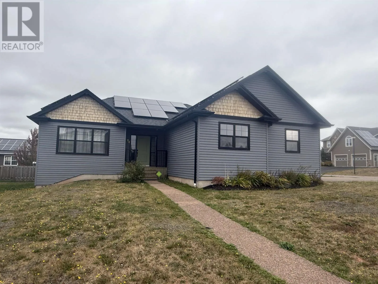 House for rent: 90 Essex Crescent, Charlottetown, Prince Edward Island C1E 0G8