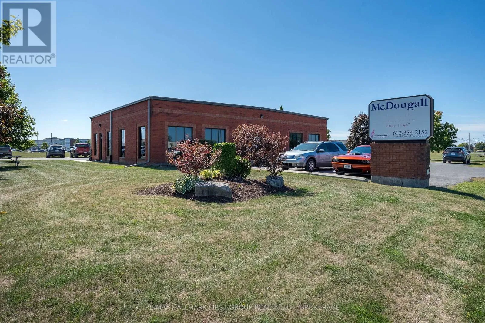 Offices for rent: 90 Industrial Boulevard, Greater Napanee, Ontario K7R 4B7