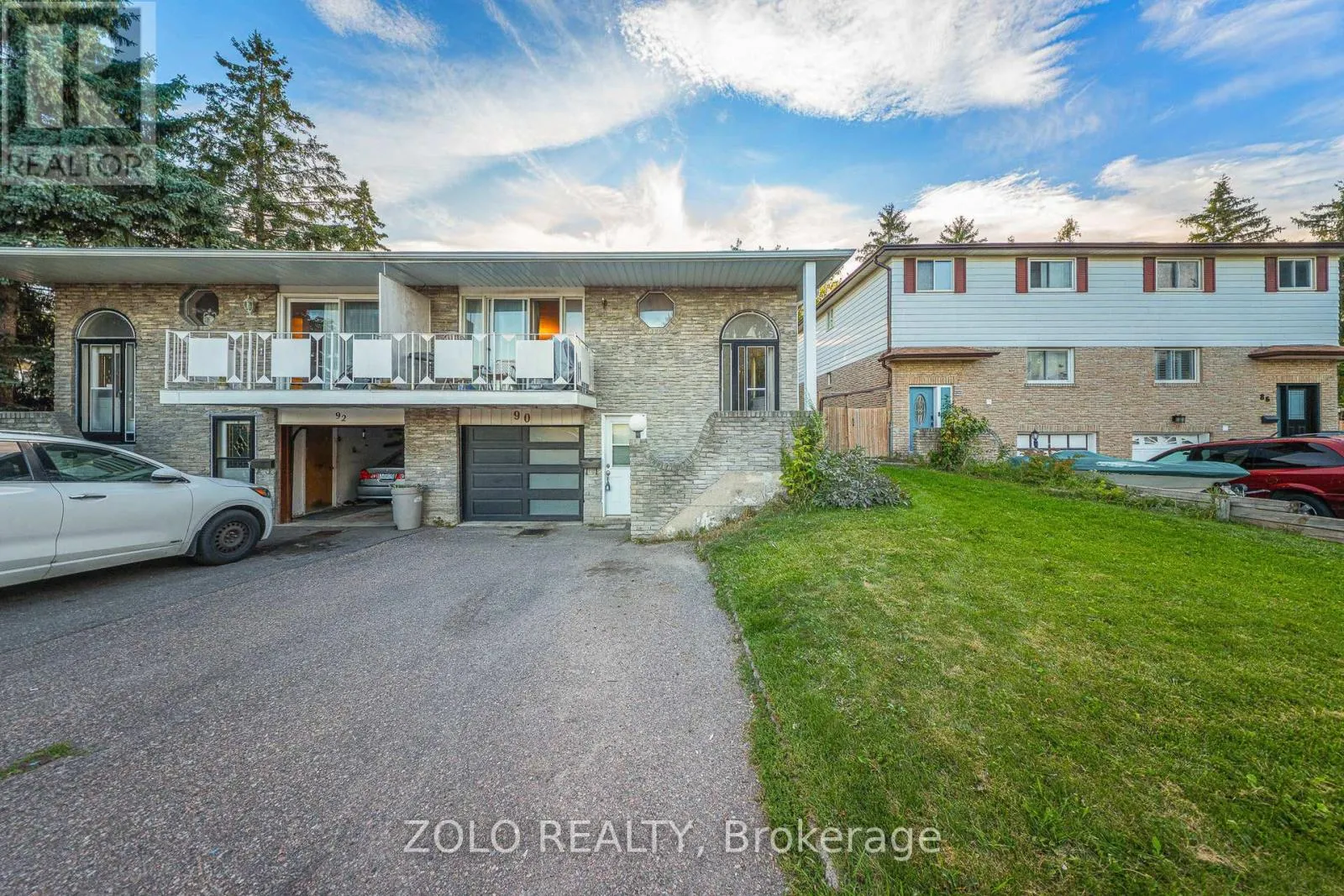 House for rent: 90 Ivybridge Drive, Brampton, Ontario L6V 2X3